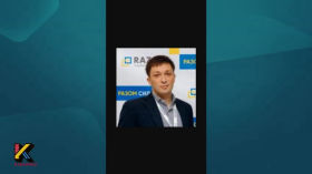 Restoring low-quality photos